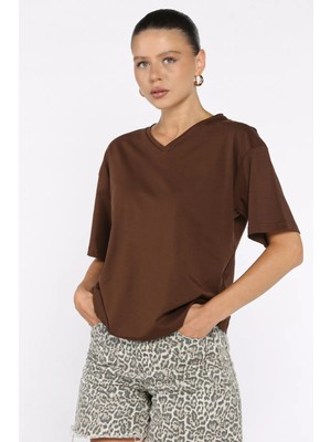 V Yaka Basıc Tişört P-00017881