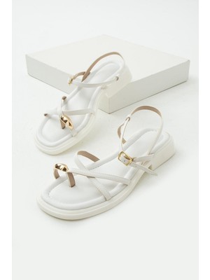 Kadın Beyaz Gold Yüzük Detaylı Sandalet Limba