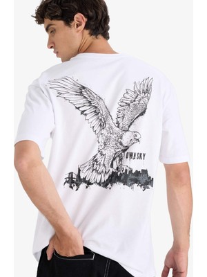DeFacto %100 Pamuk Boxy Fit Bisiklet Yaka Sırt Baskılı Kısa Kollu Tişört F8649AX25HS