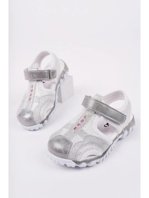 Papuçcity Arzen 03226 Ortopedik Önü Kapalı Kız Çocuk Sandalet