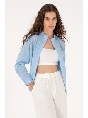 U.S. Polo Assn. Kadın Açık Mavi Çizgili Uzun Kollu Gömlek 50299541-VR003