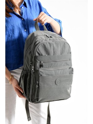 Bagacar Bolsas 1095 Su Geçirmez Ithal Krinkıl Kumaş Laptop Bölmeli Okul ve Günlük Sırt Çantası Gri