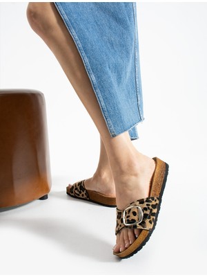 Leopar Iki Toka Terlik