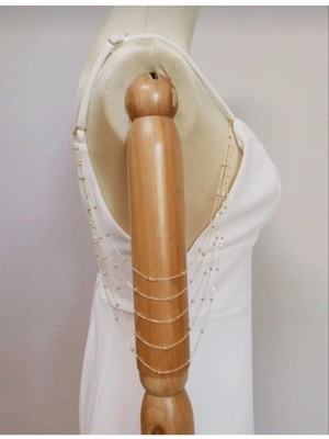 Şık ve Modern Zincirli Top Vücut Aksesuarı