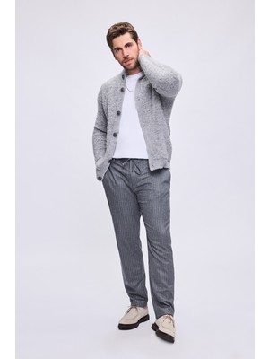 Gri Regular Fit Yarım Balıkçı Yaka Hırka