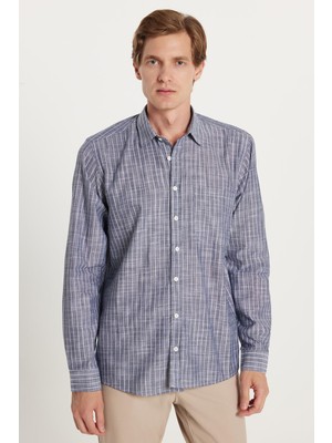 Erkek Regular Fit Klasik Kesim Uzun Kollu %100 Pamuk Keten Doku Tek Cepli Füme Çizgili Gömlek