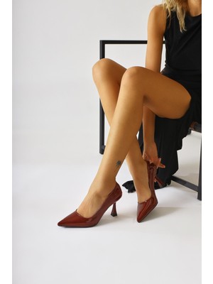 Celestine Bordo Rugan Sivri Burunlu Stiletto