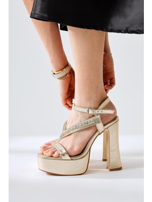 Marcel Altın Kırışık Rugan Ince Taşlı Bantlı Platformlu Yüksek Topuklu Ayakkabı