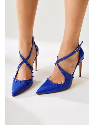 Tinde Mavi Sivri Burunlu Perçin Detaylı Ince Topuklu Ayakkabı