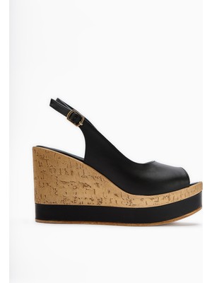 Jenny Siyah Dolgu Topuklu Kadın Ayakkabı