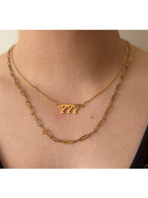 777 Şans Kolyesi & Altın Kaplama Ataç Model Kolye – Anlamlı & Modern Ikili Takı Kombini