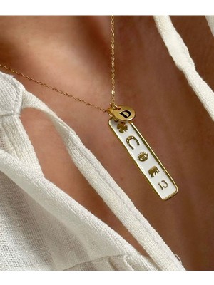 Beyaz Şans Plakası Kolye Harf Seçeneğiyle