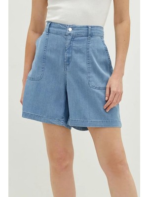 Kadın Yüksek Bel Açık Mavi Jean Etek Görünümlü Şort – Cepli, Rahat Kesim Yazlık Denim