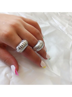 Ladybirdbujiteri Tırtıklı Istiridye Model Bombeli Ayarlanabilir Yüzük