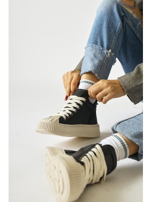 Daniele Siyah Bağcıklı Spor Bot