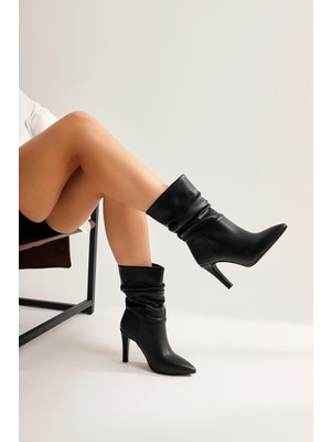 Wilma Siyah Körüklü Ince Topuklu Bot
