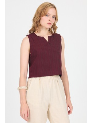 Bordo V Yaka Kolsuz Crop Bluz 8027