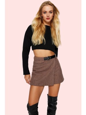 Kadın Kısa Boy Şort Etek Kemer Detaylı Pamuklu Dokuma Kaşe Rahat Yaz Aylarının Vazgeçilmezi