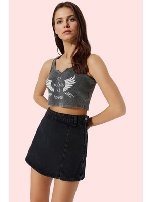Kadın Pamuklu Denim Şort Etek Düz Desen Geniş Paça Rahat Yazlık Yaz Aylarının Vazgeçilmezi