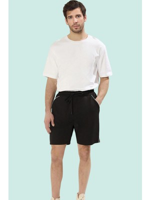 Erkek Kısa Boy Şort Günlük Kombinler Için Nefes Alan Straight Kumaş Yaz Aylarının Vazgeçilmezi