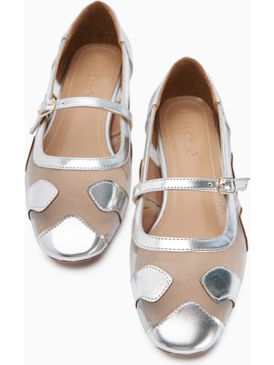 Diora Gümüş Tül Detaylı Tokalı Kadın Babet