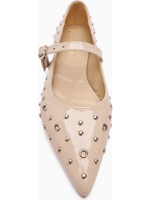 Ninna Bej Rugan Sivri Burunlu Kadın Babet