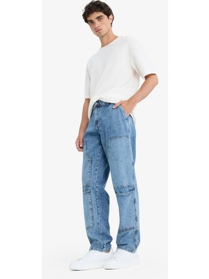 DeFacto %100 Pamuk Relax Fit Rahat Kesim Düz Paça Jean Pantolon D7284AX25SP