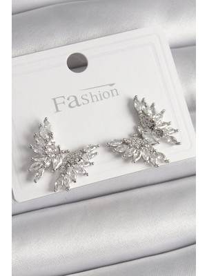 Pirinç Gümüş Renk Zirkon Taşlı Kelebek Model Kadın Küpe