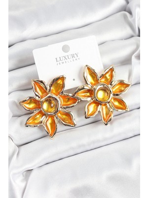Pirinç Mineli Alevli Çiçek Model Gold Renk Kadın Küpe