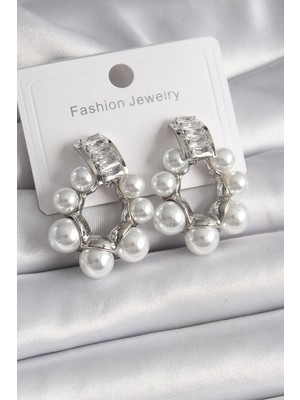 Pirinç Gümüş Renk Su Yolu Zirkon Taşlı Incili Halka Model Kadın Küpe