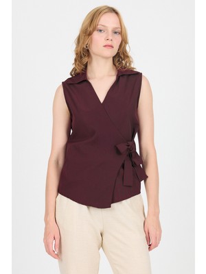 Bordo Yan Bağlama Detaylı Kolsuz Kruvaze Bluz 8047