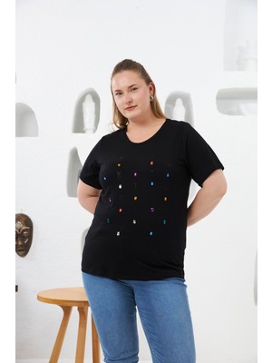 Boncuk ve Taş Işlemeli Büyük Beden Tişört Siyah