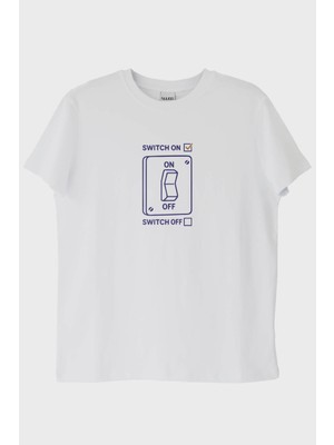 Nuugg Switch On Off Elektrik Şalter Tasarımlı Baskılı Beyaz Tişört (Xs)