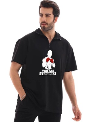 Unisex Yarım Fermuarlı Oversize Baskılı T-Shirt - Siyah