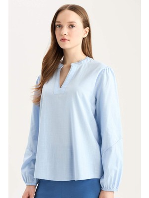 DeFacto %100 Pamuk Regular Fit Flamlı Bluz D8809AX25SP
