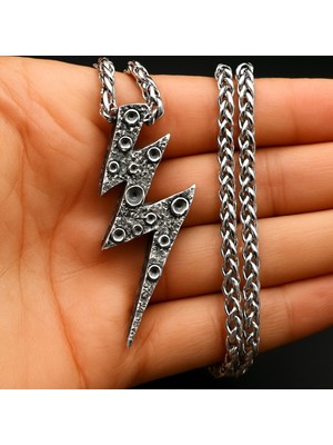 Sözlerle Değil, Tarzınla Konuş Gücü Hissedenler Için Karanlıktan Gelen Güç Şimşek  Yıldırım Kolye