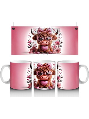 Pembe Çiçekler ve Kalplerle Süslenmiş Şapkalı Buzağı – Baskılı Kahve Kupası