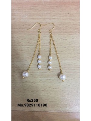 Şıklığınızı Tamamlayacak Altın Renk Inci Boncuklu Küpe