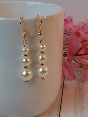 Zarif Inci Boncuklu Kadın Küpe ile Şıklığınızı Tamamlayın