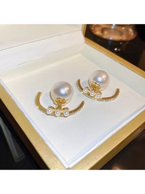 Zarif Taşlı Inci Küpe ile Işıldayın