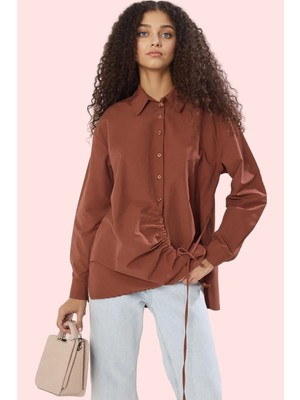 Kadın Terrycotton Dokuma Gömlek Büzgü Detaylı Uzun Kollu Günlük Yaz Aylarının Vazgeçilmezi