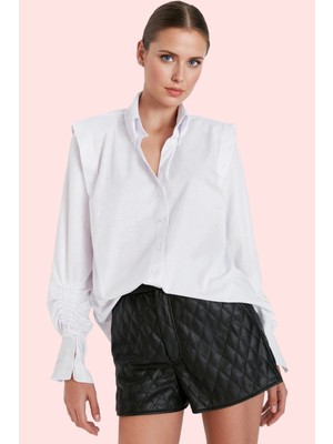 Kadın Basic Gömlek Uzun Kollu Yaka Düğmeli Dokuma Poplin Günlük Stil Yaz Aylarının Vazgeçilmezi