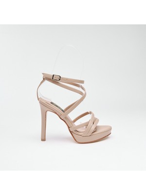 Bilekten Bantlı Platformlu Kadın Topuklu Ayakkabı