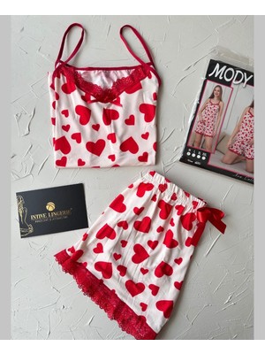 Intive Dantel Detaylı Yumuşacık Kırmızı Beyaz Kalp Desenli Askılı Bluz Şort Pijama Takımı