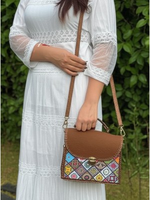 Canlı Çok Renkli Otantik Desenli Çapraz Çanta