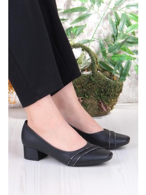 Fort 16501 Erdem Taş Detaylı Alçak Topuklu Kadın Ayakkabı