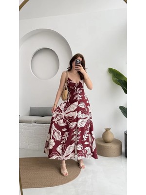 Önü Yırtmaçlı Çiçek Desenli Askılı Elbise