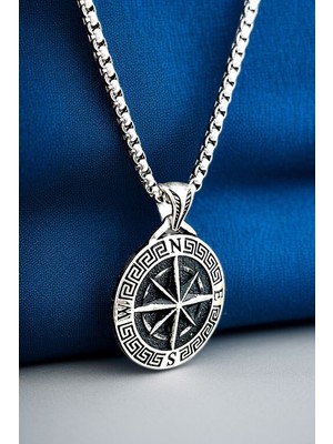 AK Store Erkek, Grek Desenli Pusula Figürlü K-155 Paslanmaz Kromix Çelik Gümüş Kaplama Kolye Madalyon