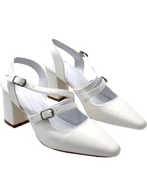 Kindep Çift Toka Detaylı Kadın Topuklu Ayakkabı Beyaz