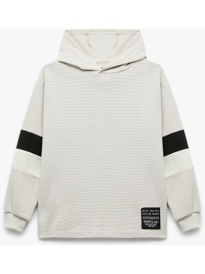 Uzun Kollu Renk Bloklu Kapşonlu Sweatshirt